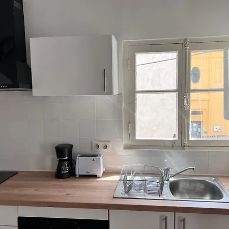 Apartamento Cozy Mezzanine In Old With Wi-fi & Ac