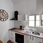 شقة Cozy Mezzanine In Old With Wi-fi & Ac