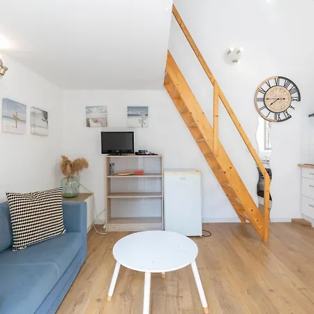 Apartment Cozy Mezzanine In Old With Wi-fi & Ac